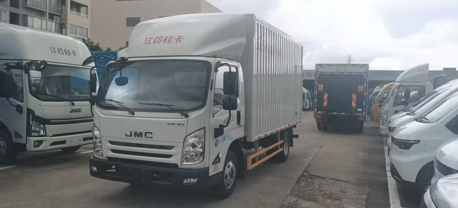 江铃轻卡 现车